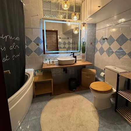 Ano Poli Modern * Салоники